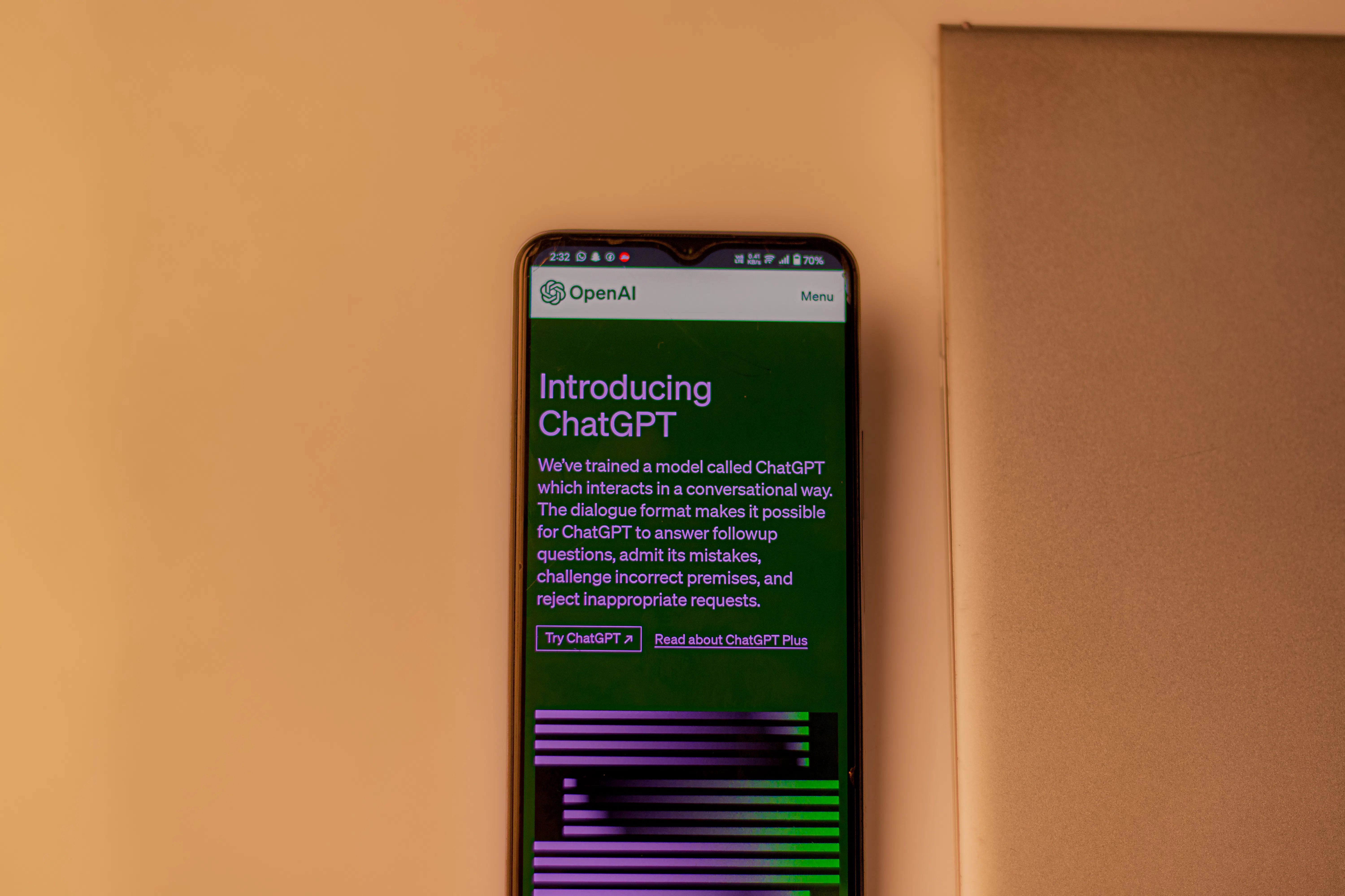Screenshot of the ChatGPT interface on a mobile phone, illustrating the use of AI as a writing assistant AI for blog post generation and content creation, helping users write better blog posts and develop a 2025 content strategy.