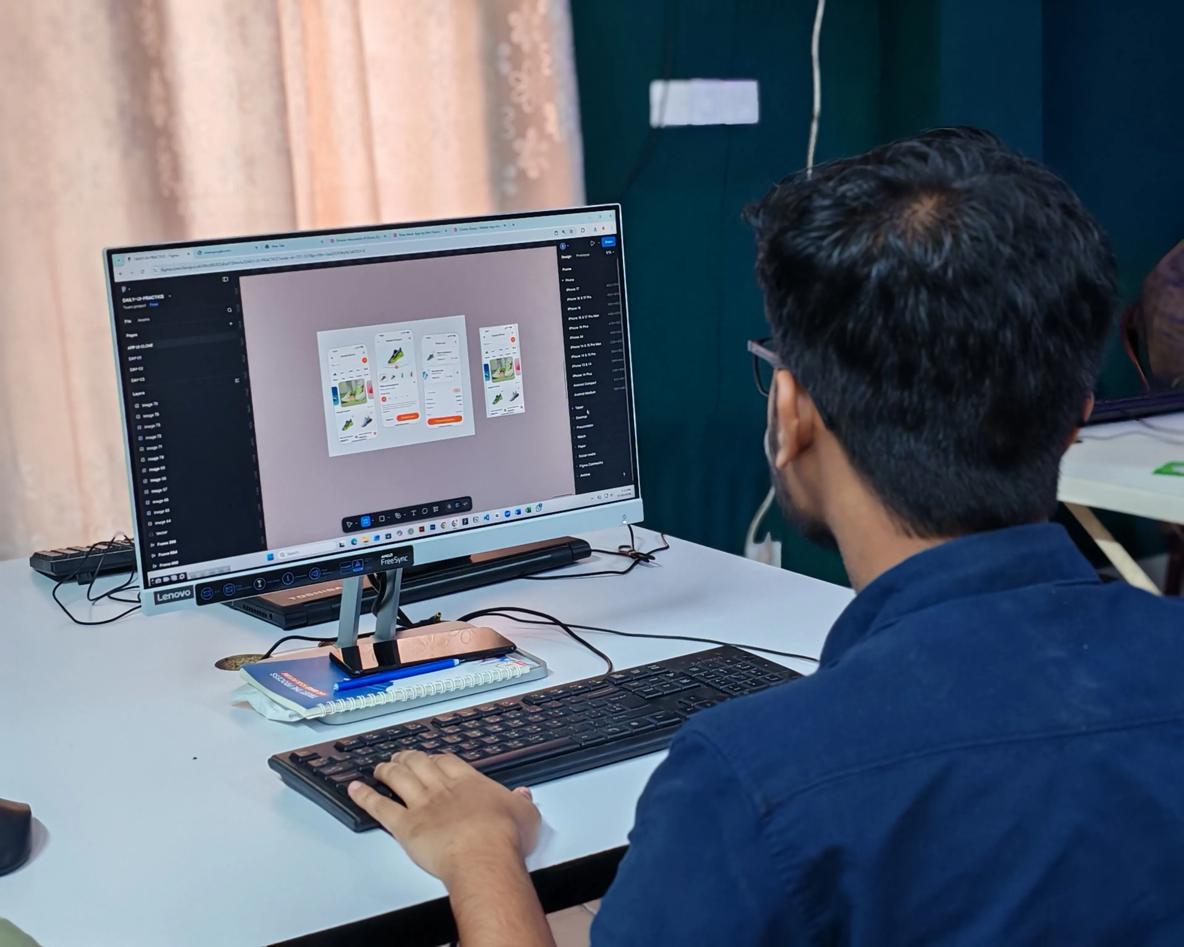 Professional working on a computer demonstrating the future of SEO in India and AI SEO strategy India.