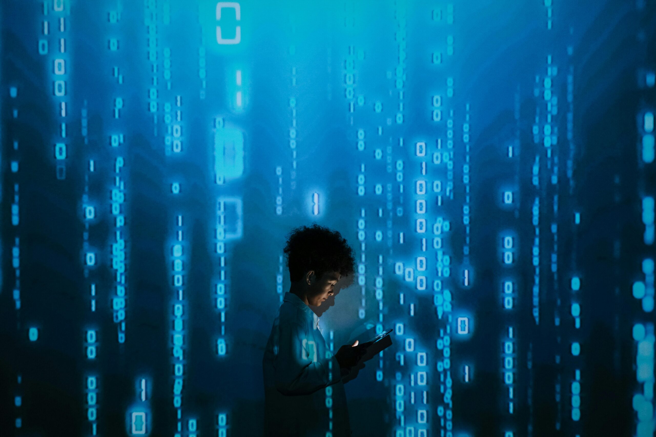 Examples of effective and ineffective AI prompts, demonstrating how prompt engineering can influence the quality and relevance of AI-generated content.